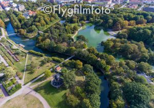 Slottsparken, Kungsparken, Malmö, park, Parker, kanal, väderkvarn, mölla, grönska, träd, trädgård, damm, malmö, drönare, flygfoto, flygbild, flygfilmfoto, drone, aerial, aerial photography, dii, phantom4