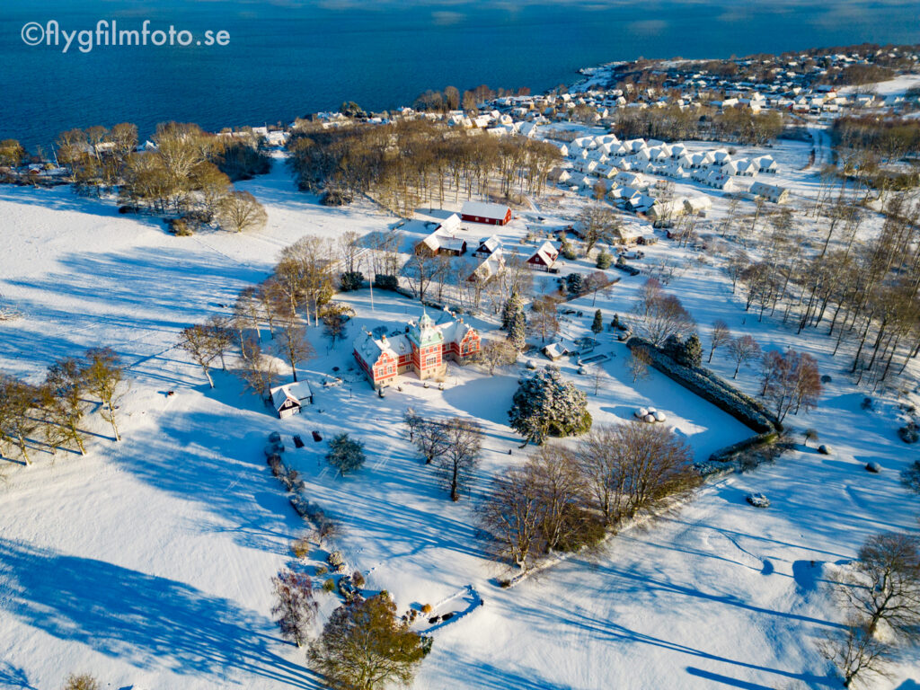 Stubbarps slott i snö